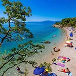 Elisabeth Seaview By Interhome *